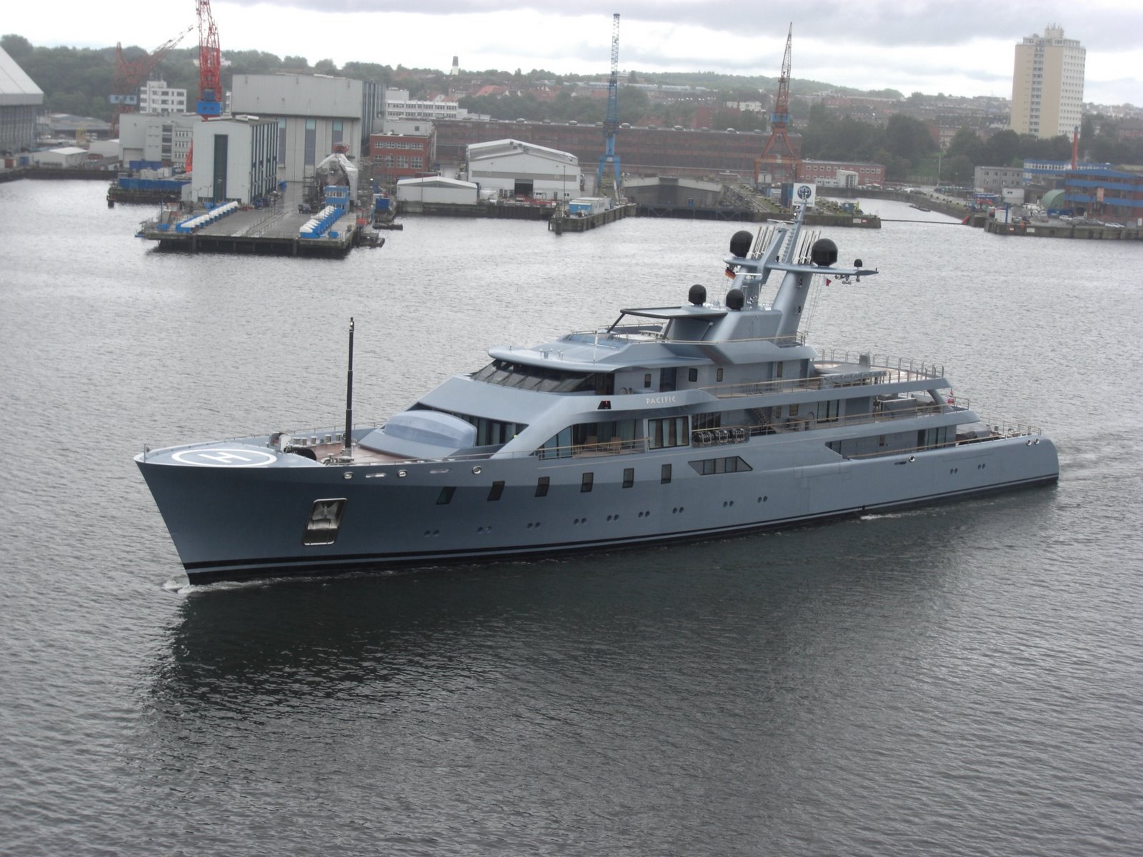 who owns the superyacht pacific