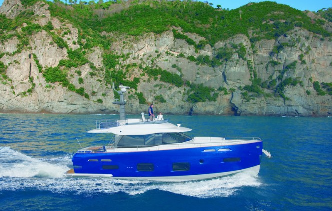 The 2011 UIM Environmental Award Winner - Azimut motor yacht Magellano 50