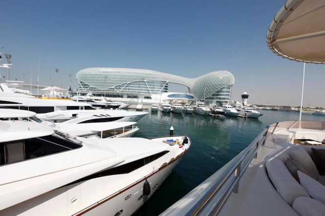 Yas Marina in a beautiful yacht charter location - Abu Dhabi Yas Marina in a beautiful yacht charter location - Abu Dhabi