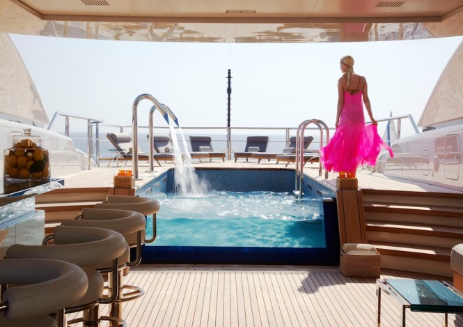 70m luxury superyacht Numptia - Outdoor relaxation