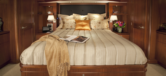 74ft Queenship motor yacht Meriweather  - Image courtesy of Queenship