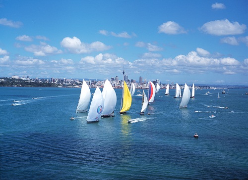 Auckland Fleet competing in the Millennium Cup