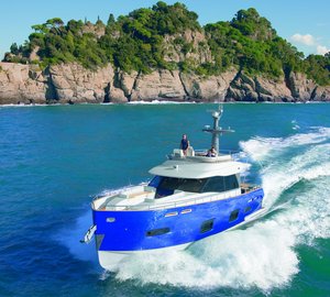 Azimut Magellano 50 Yacht officially receives the ´2011 UIM Environmental Award´ 