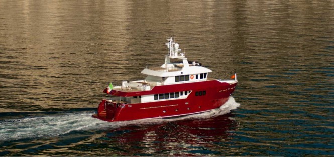 CdM motor yacht Darwin Class 86