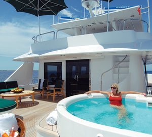 Superyacht Mary Alice II (ex Serengeti) charter special: 10 days for the price of 7! 