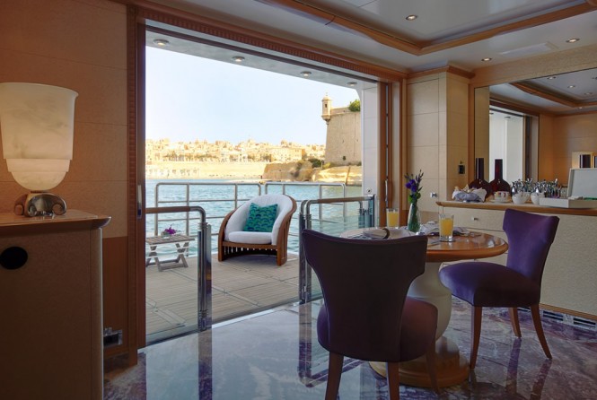 Luxury Superyacht PEGASUS V - Master Suite Luxury Superyacht PEGASUS V - Master Suite