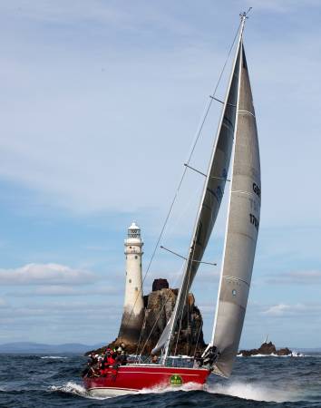 Oyster sailing yacht Scarlet Logic - Credit Rolex Daniel Forster