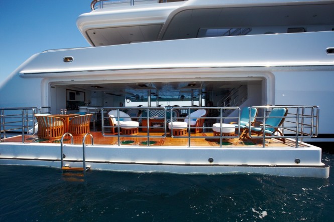 Superyacht PEGASUS V (ex PRINCESS MARIANA) - Beach Club Superyacht PEGASUS V (ex PRINCESS MARIANA) - Beach Club