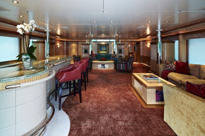 Superyacht PEGASUS V (ex PRINCESS MARIANA) - Upper Salon Superyacht PEGASUS V (ex PRINCESS MARIANA) - Upper Salon