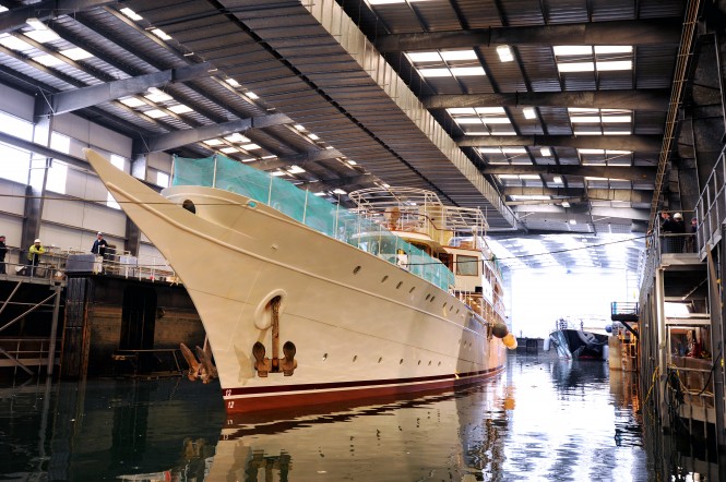 The 71m luxury yacht Dona Amelia at Pendennis´ outer dock