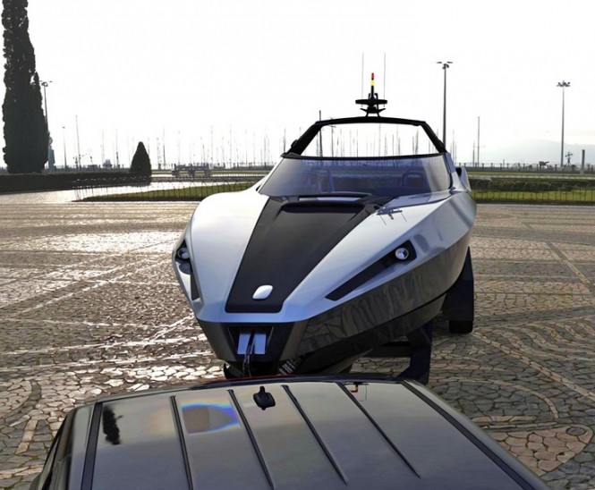 The Aesun Open Yacht - front view