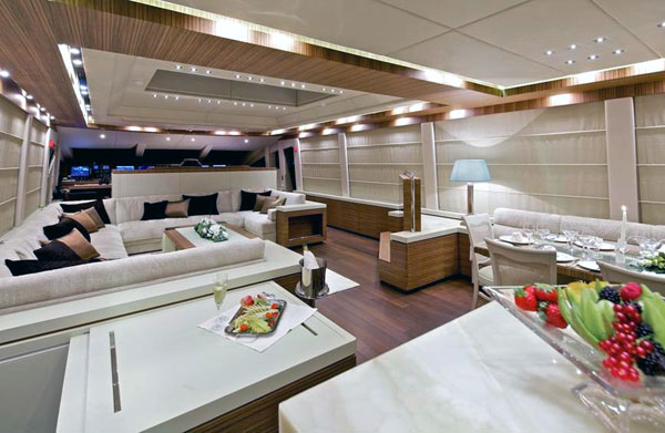 Motor Yacht O'PATI - Salon