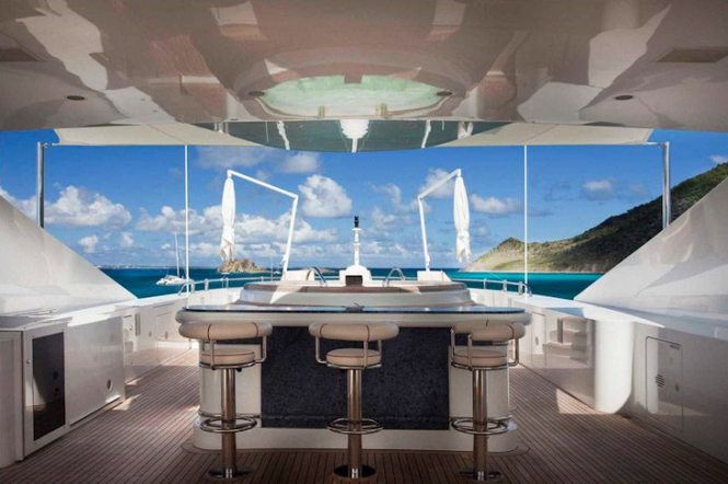 Luxury superyacht FOUR ACES