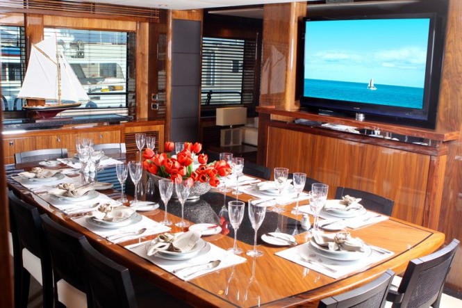 Motor yacht BARRACUDA RED SEA -  Formal Dining