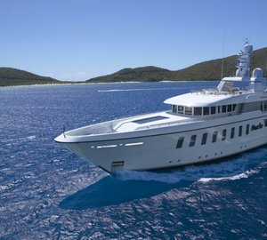 45m luxury charter yacht HARLE by Feadship to visit London