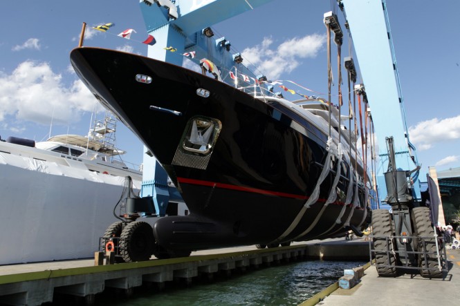 Benetti motor yacht Classic 121'