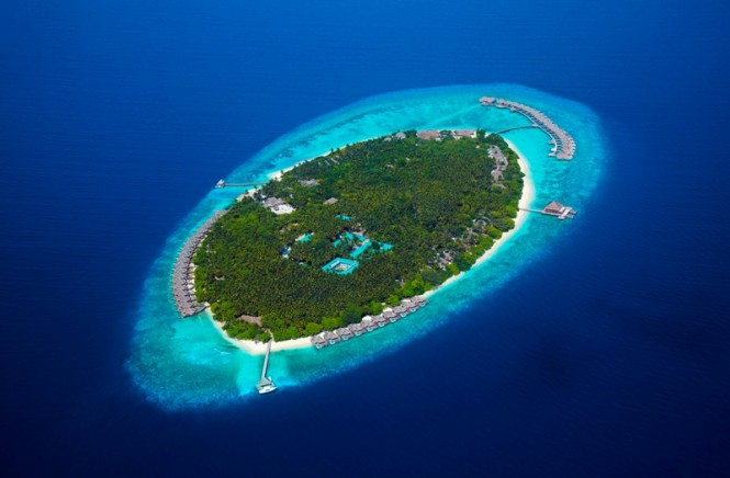 Dusit Thani Maldives Aerial