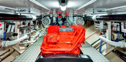 Endeavour superyacht - Engine Room