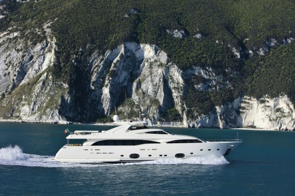 Ferretti Custom Line 112 motor yacht NEXT