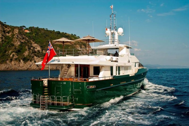 Motor Yacht GRAND CRU III - Stern