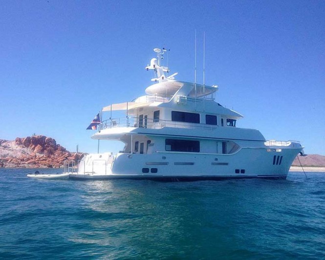 N86 superyacht hull 10 by Nordhavn Yachts - rear view N86 superyacht hull 10 by Nordhavn Yachts - rear view