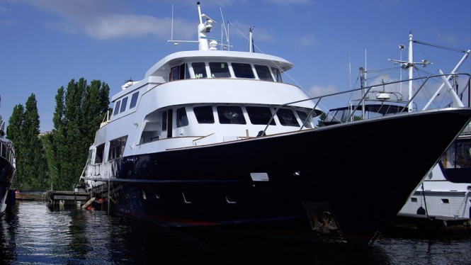 Charter Yacht KAYANA