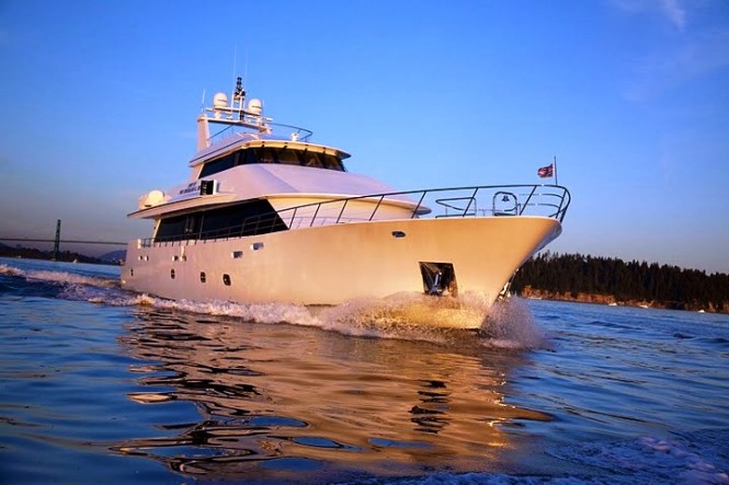 Charter Yacht Spirit of Two Thousand and Ten  -  Cruising