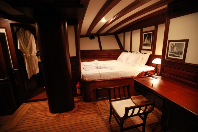 Charter yacht Grande Mare - Accommodation