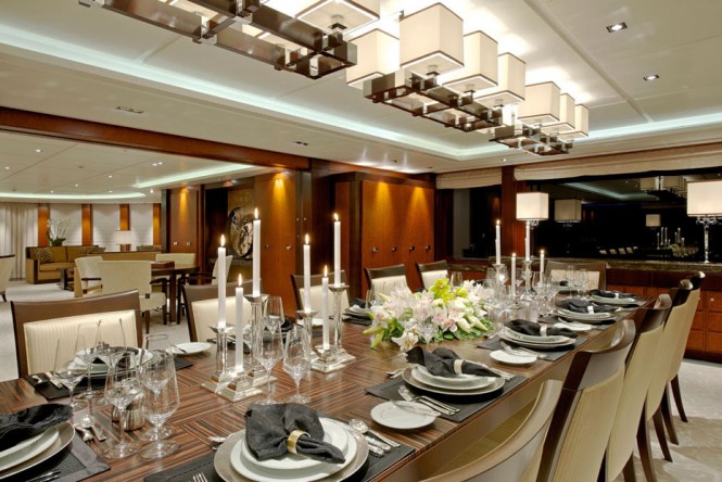 Dining in style aboard SOLEMATES yacht