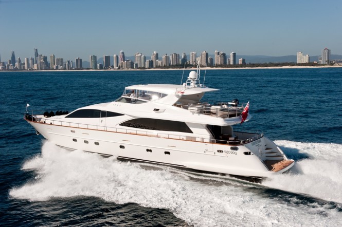 Falcon 90 motor yacht Norseman running