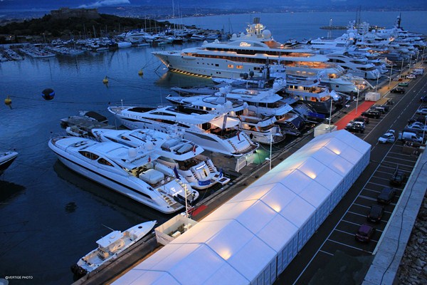 Luxury yachts on display at AYS 2012