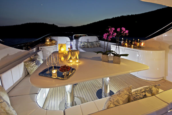 Marnaya yacht - Al fresco dining