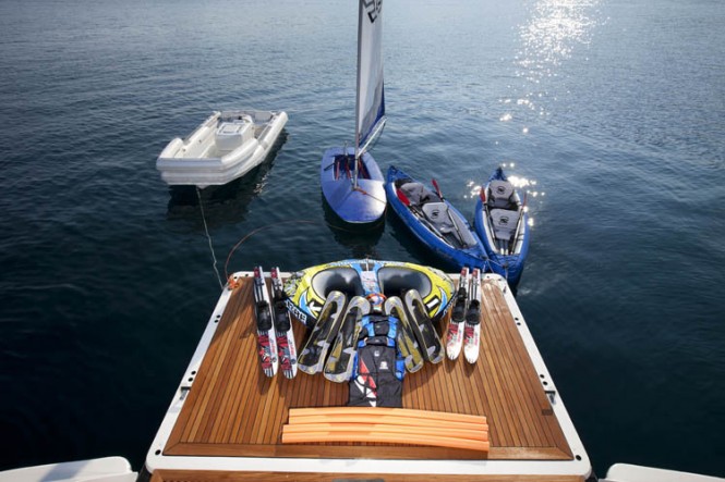 Super Yacht LA MASCARADE  -  Tender and Toys
