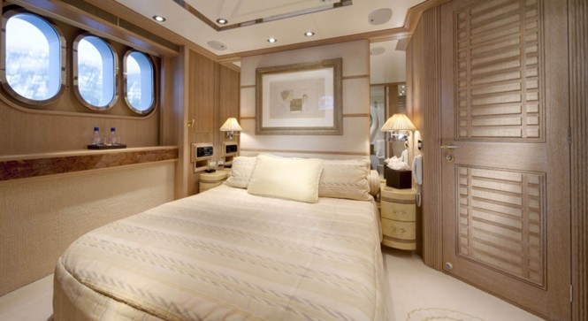 Yacht LA MASCARADE -  Double Cabin