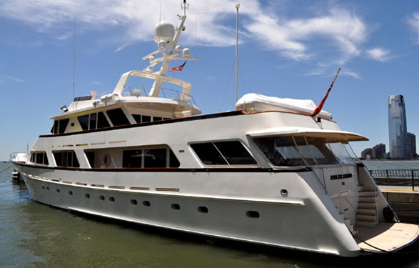 125ft luxury yacht Endless Summer (ex Bravo Papa, Emanuel)