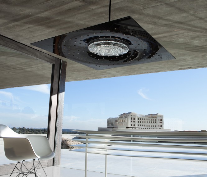 Baccarat Lustre Fibre de Cristal (c) Yves Duronsoy