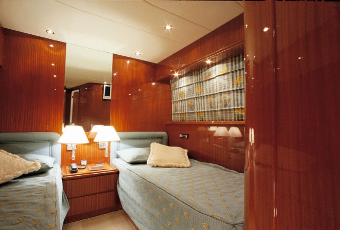 Luxury yacht Amer 86 - Twin Cabin