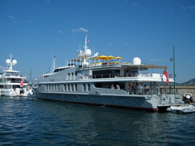 Luxury yacht Obsession in France