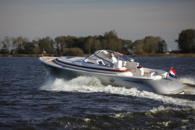 Osprey 34 yacht tender - rear view