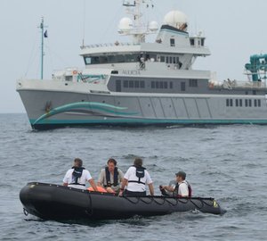Triton Submarines running dive operations in Japan with support of the 56m motor yacht Alucia