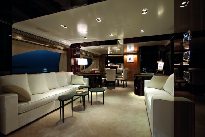 27m motor yacht Azimut 88 - Salon