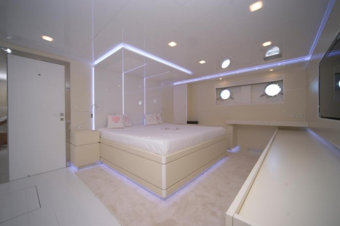 Luxurious cabins aboard Irie Man superyacht Luxurious cabins aboard Irie Man superyacht