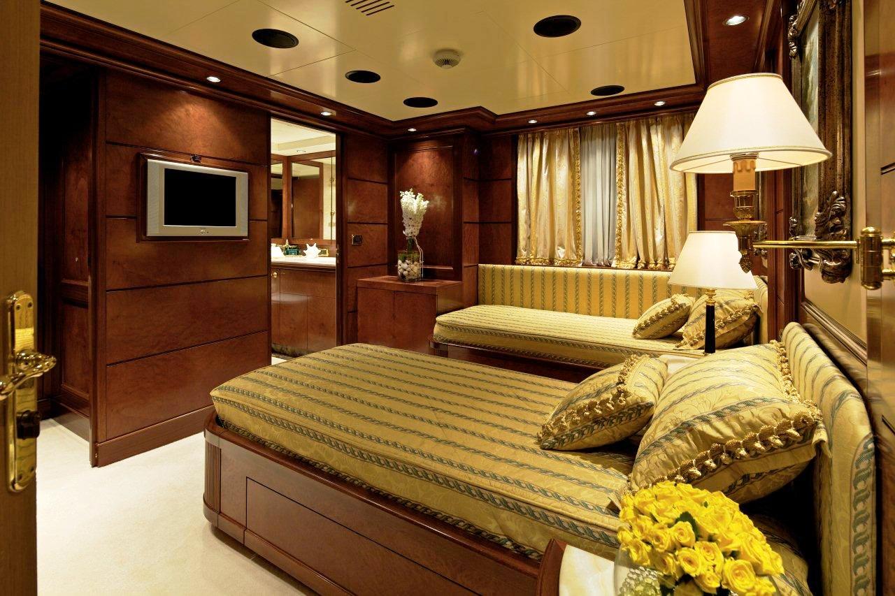 O'MEGA Yacht Guest Cabin — Yacht Charter & Superyacht News