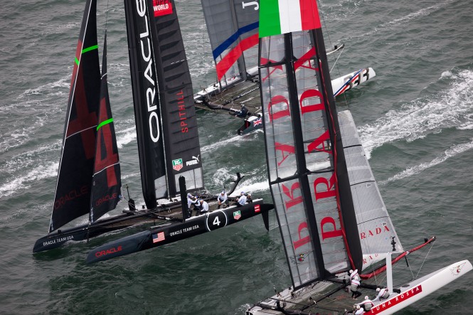 ORACLE TEAM USA Spithill and Luna Rossa