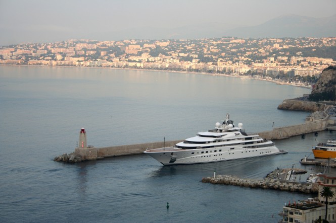 147m Mega Yacht Topaz in Nice - Photo Ian Bugby