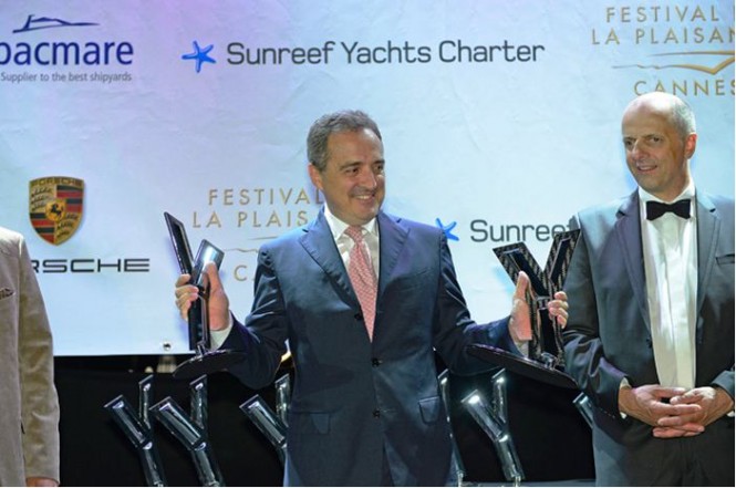 Azimut Yachts wins 2 awards at the 2012 World Yacht Trophy