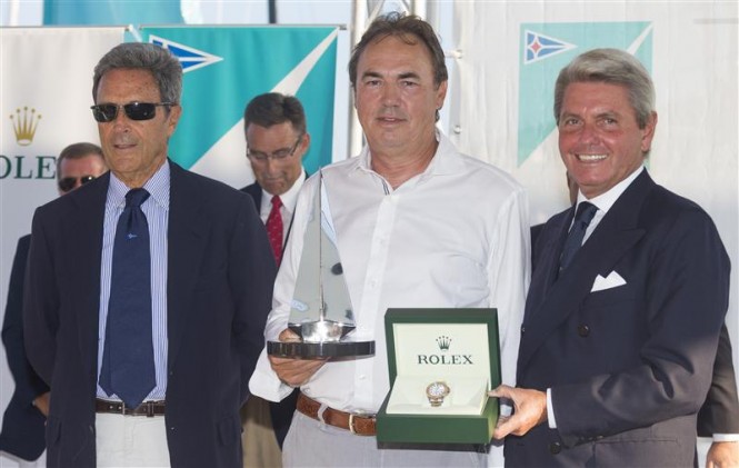 From left- Riccardo Bonadeo, YCCS Commodore, Brian Benjamin, owner of Aegir, Gian Riccardo Marini, General Director Rolex SA - Photo Carlo Borlenghi