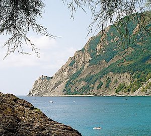 30% off high season rate on Mediterranean luxury Yacht ARIETE PRIMO 