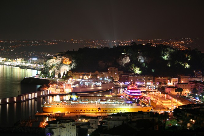 Lurssen superyacht Topaz in Nice - Photo Ian Bugby Lurssen superyacht Topaz in Nice - Photo Ian Bugby