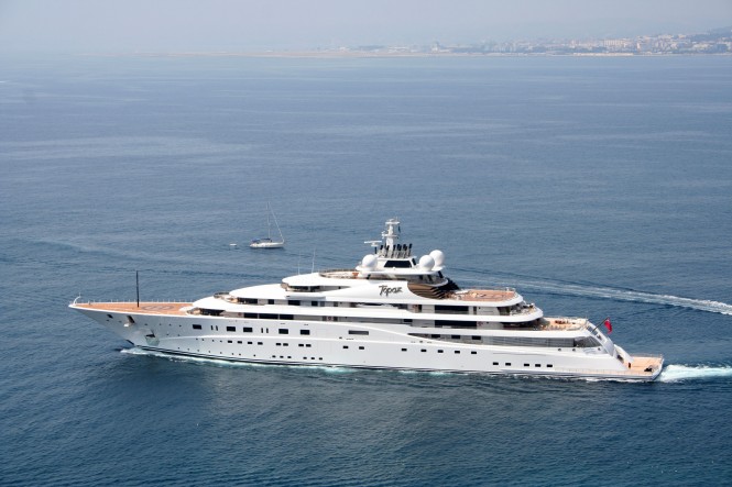 Luxury superyacht topaz in Nice - Photo credit Ian Bugby
